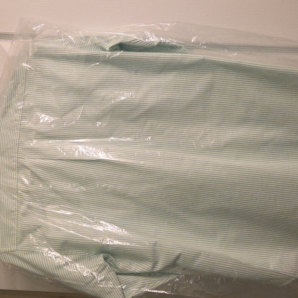 Ralph Lauren Classic Fit Button Down Size 8 - Picture 5 of 5